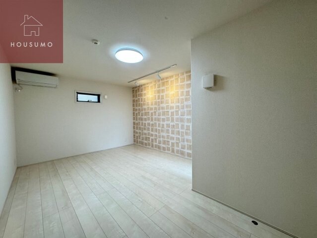 物件内観写真6　(物件の内装です)