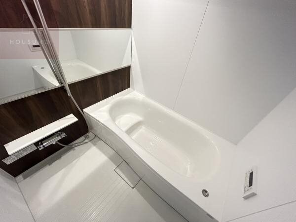物件内観写真5　(お風呂です)
