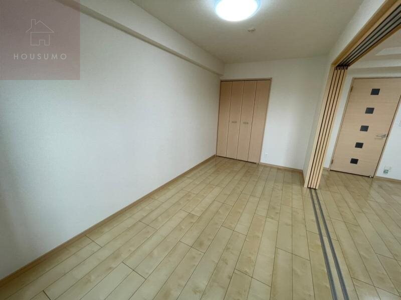 物件内観写真8　(落ち着いて過ごせるお部屋なので、寝室にいかがでしょうか)