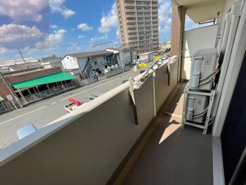 物件内観写真13　(陽当たり良好なバルコニーです)