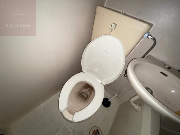 トイレ(シンプルで使いやすいトイレです)