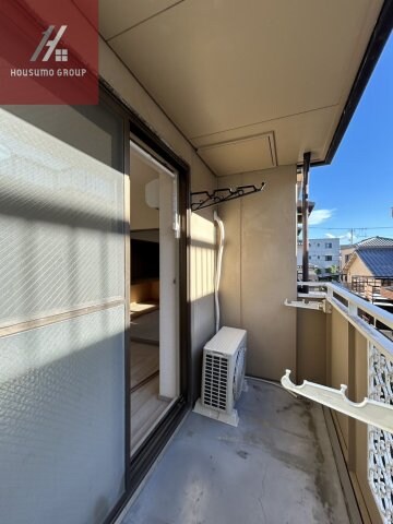 物件内観写真12　(陽当たり良好なバルコニーです)