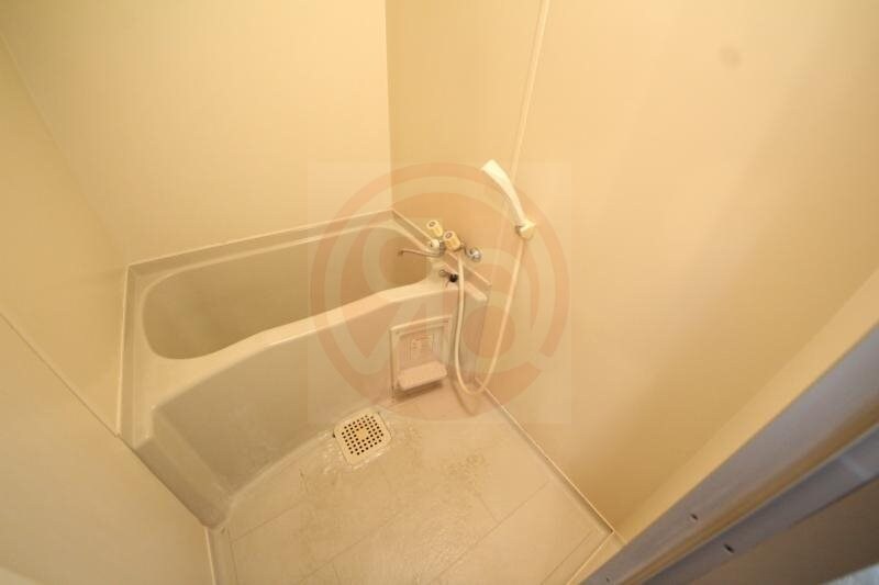 物件内観写真9　(きれいなお風呂です)