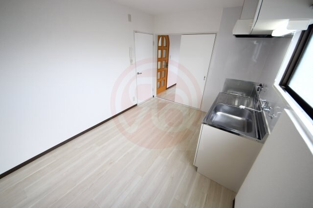 物件内観写真10　(おしゃれな内装です)