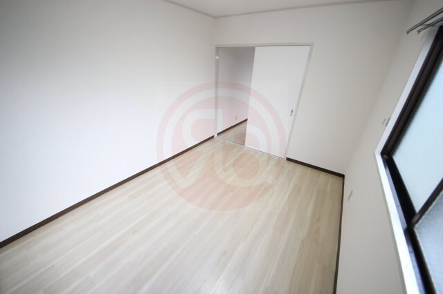 物件内観写真23　(使い勝手のいい洋室です)