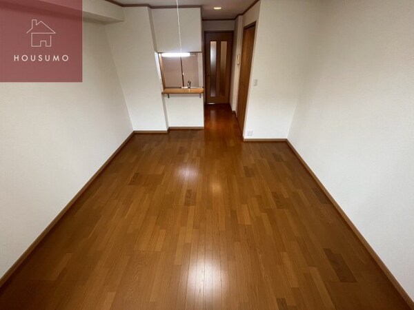 寝室(ゆとりの広さです)