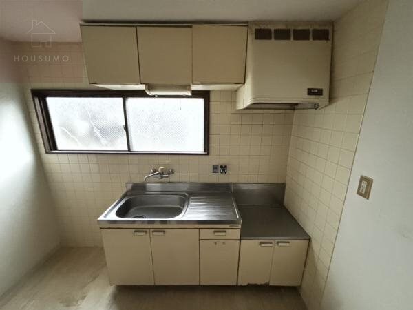 物件内観写真4　(使いやすいキッチンです)