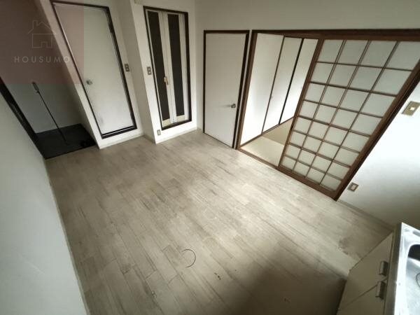 居室(ゆったりとしたリビングです)