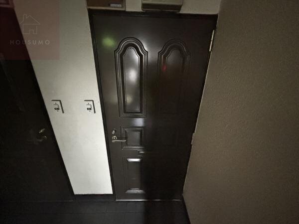 物件内観写真27　(シンプルで使いやすい玄関です)