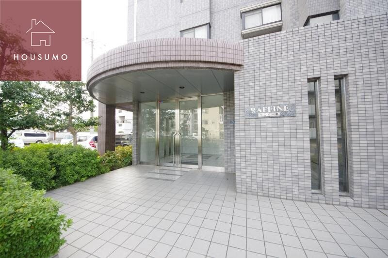 物件外観写真3　(エントランスです)