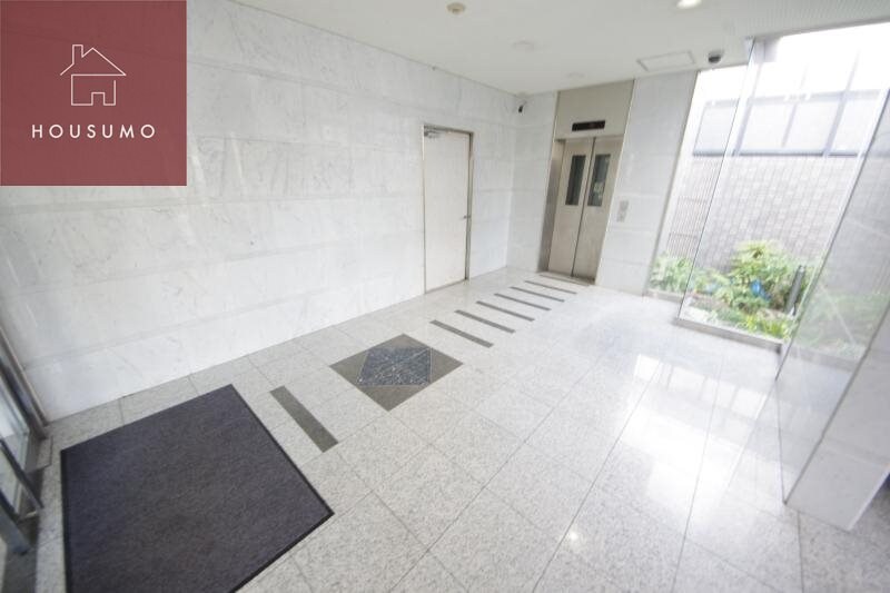 物件外観写真4　(ロビーです)