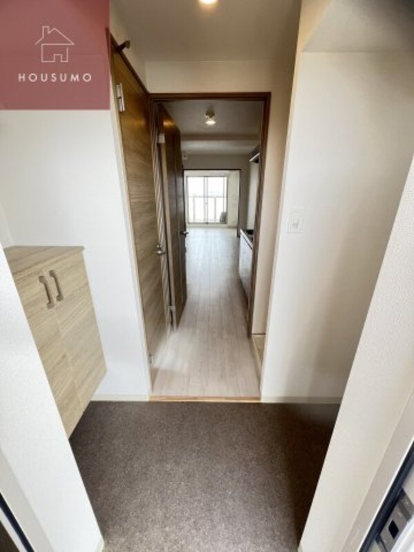 玄関(毎日通る玄関はこちらです)