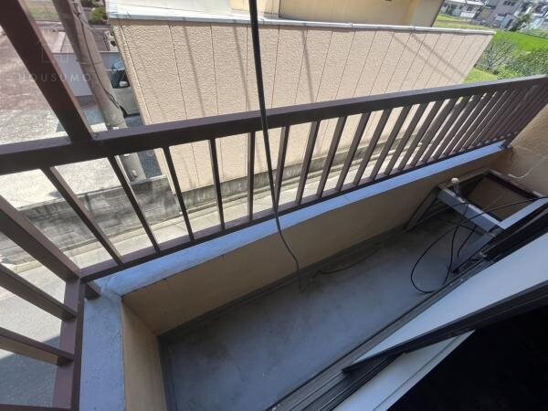 物件内観写真12　(落ち着いた時間を過ごせるバルコニーです)