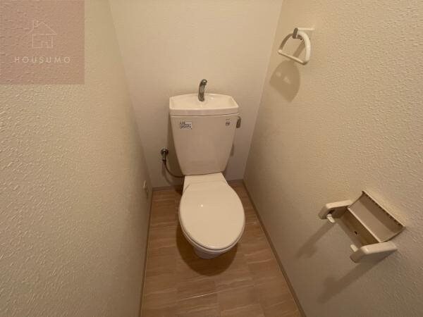 トイレ(ゆったりとした空間のトイレです)