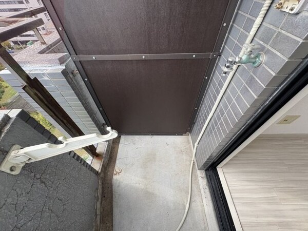 建物設備(忙しい朝には欠かせない洗面所です)