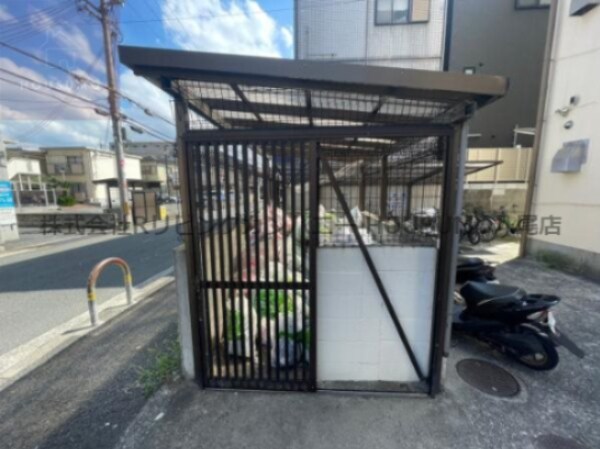 建物設備(ゴミ置き場です)
