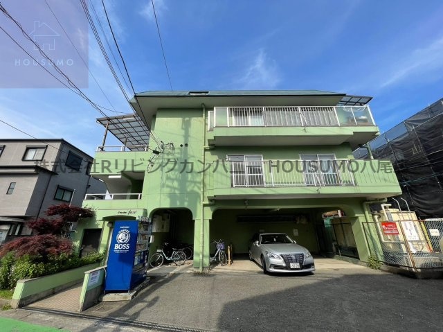 物件外観写真1　(外観もきれいです)