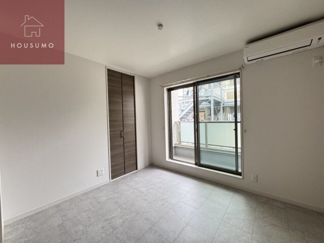 物件内観写真17　(明るい室内です)