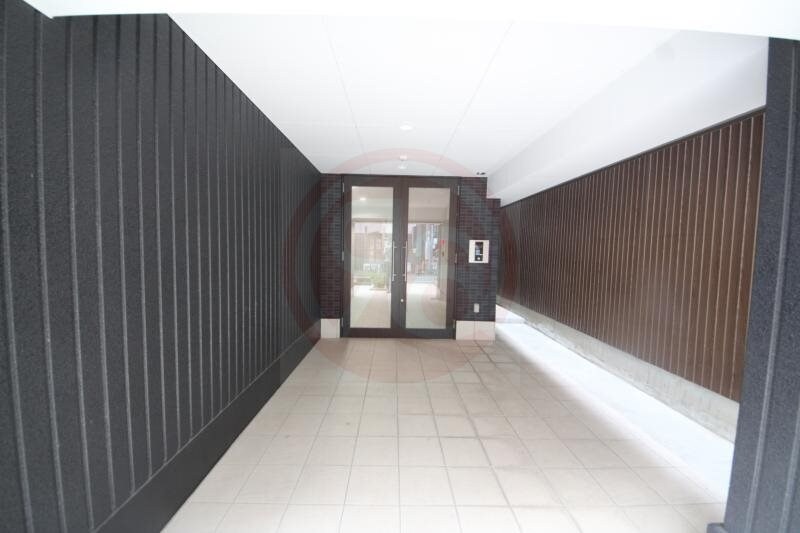 物件外観写真2　(エントランスです)