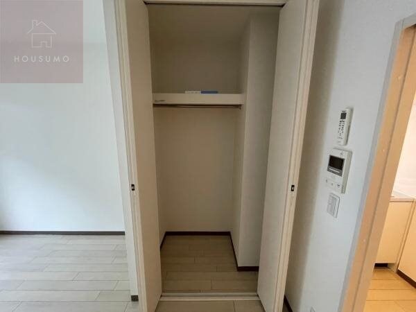 物件内観写真20　(便利な収納スペースです)