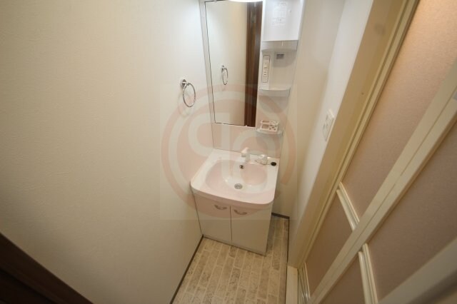 物件内観写真19　(忙しい朝には欠かせない洗面所です)