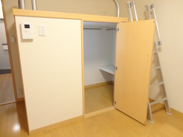 物件内観写真7　(ウォークインクローゼット)