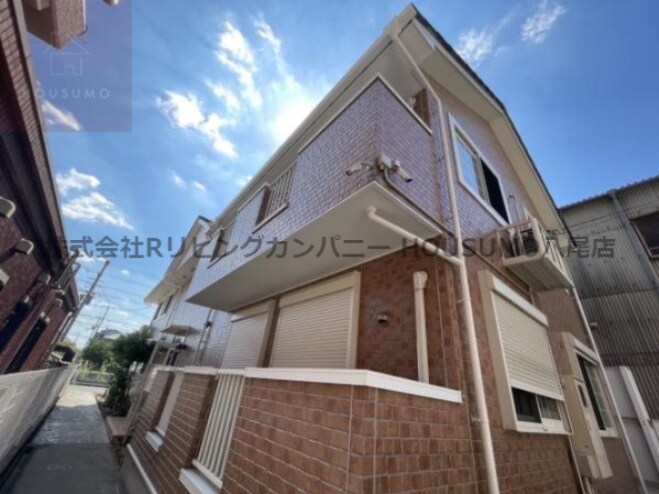 物件外観写真4　(外観もきれいです)