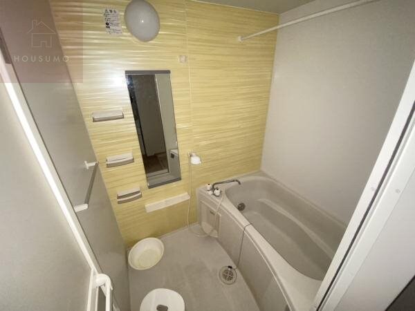 物件内観写真6　(落ち着いた空間のお風呂です)