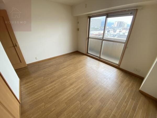 物件内観写真21　(きれいな洋室です)