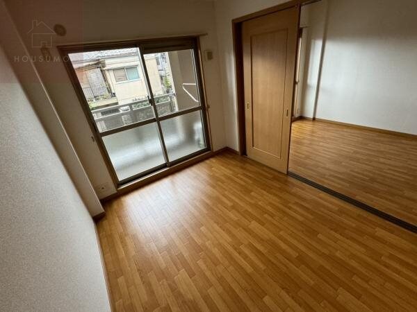 物件内観写真21　(きれいな洋室です)