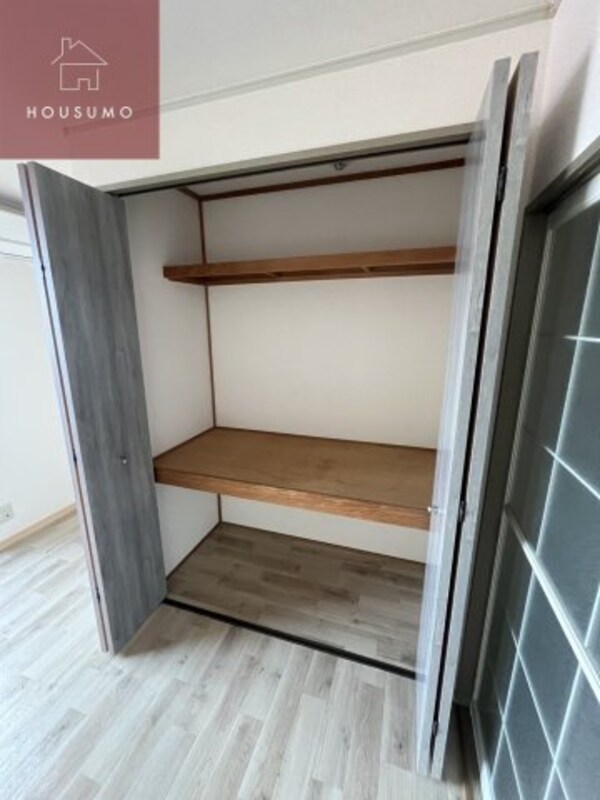 収納(便利な収納スペースです)