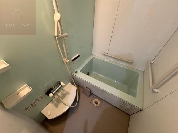 浴室(落ち着いた空間のお風呂です)