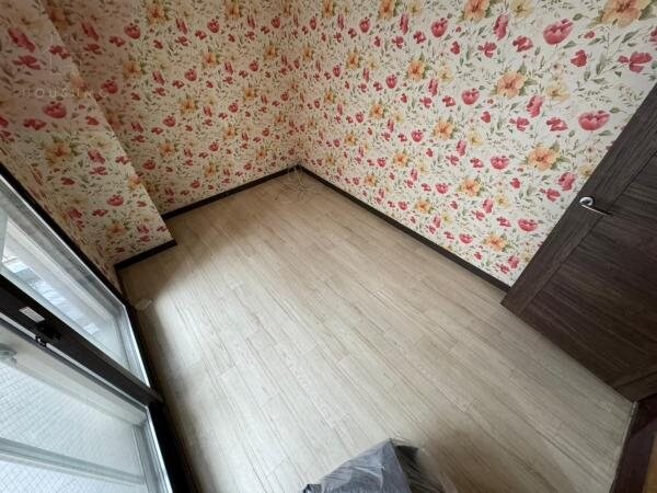 物件内観写真27　(明るい和室です)