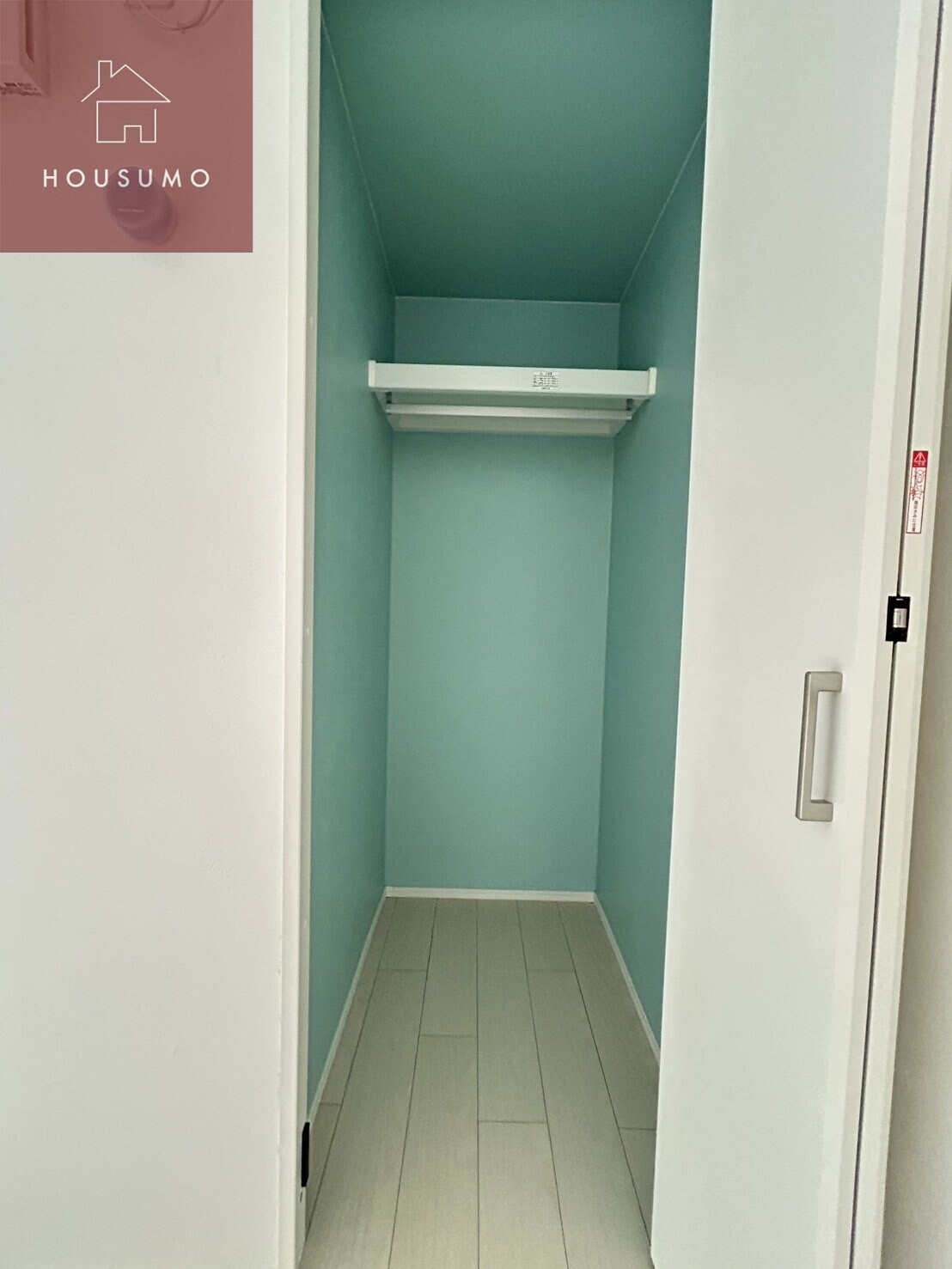 物件内観写真18　(収納があります)