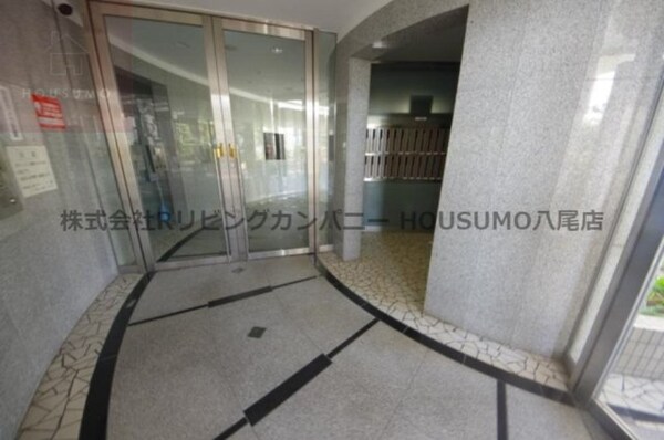 エントランス(毎日通るエントランスはこのようになっています)