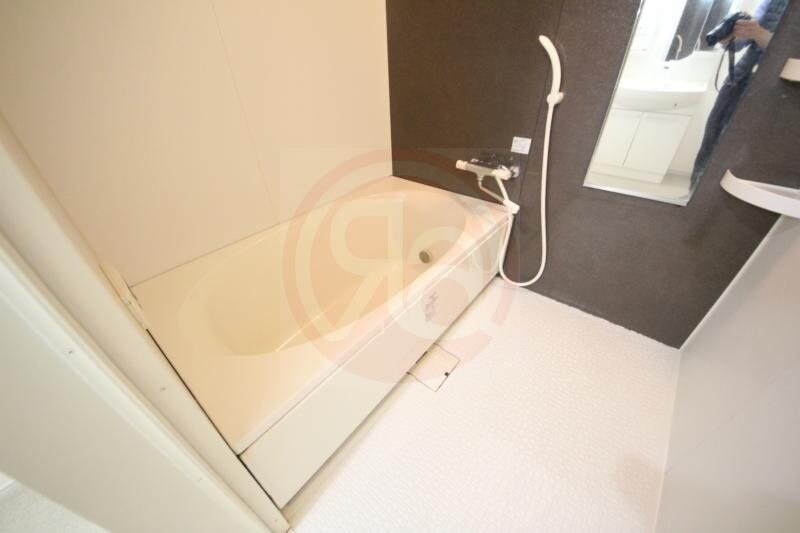 物件内観写真8　(お風呂で日々の疲れを落としましょう)