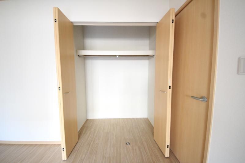 物件内観写真23　(収納スペース豊富です)