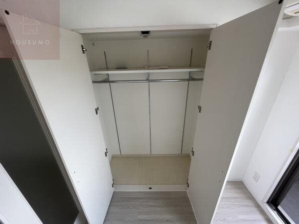 物件内観写真27　(専用の収納スペースです)