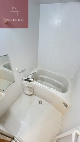 物件内観写真5　(日々の暮らしに欠かせないお風呂です)