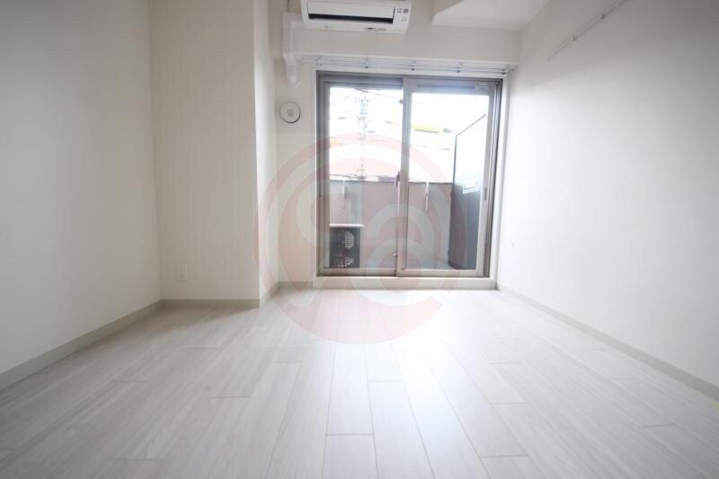 物件内観写真11　(明るい室内です)