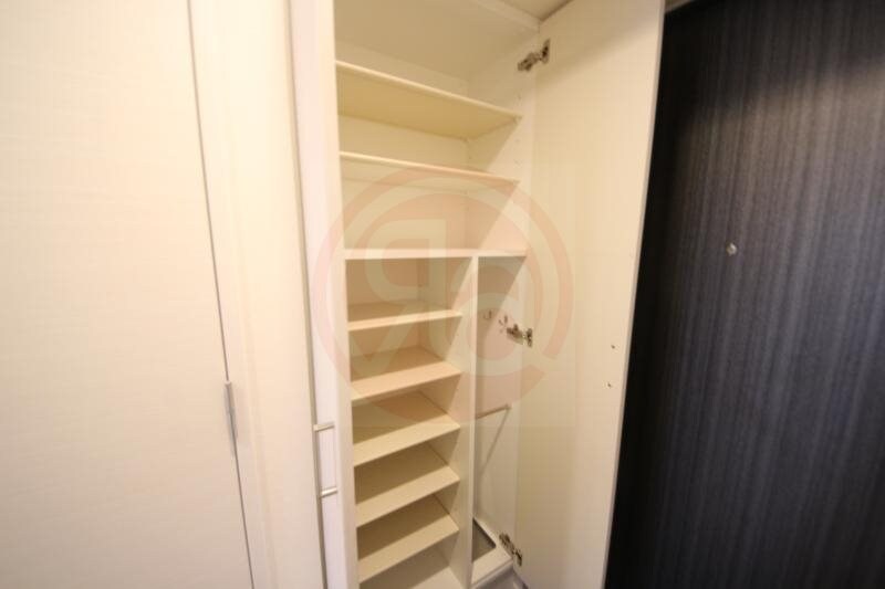 物件内観写真22　(専用の収納スペースです)