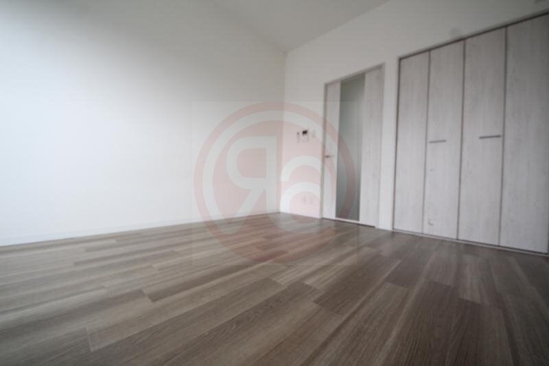 物件内観写真25　(ゆったりした洋室です)