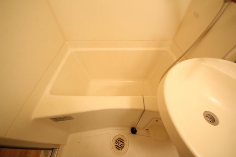 物件内観写真18　(きれいなお風呂です)