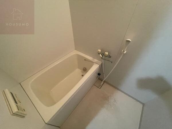 物件内観写真18　(日々の暮らしに欠かせないお風呂です)