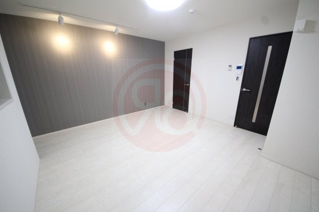 物件内観写真5　(ゆったりとしたリビングです)