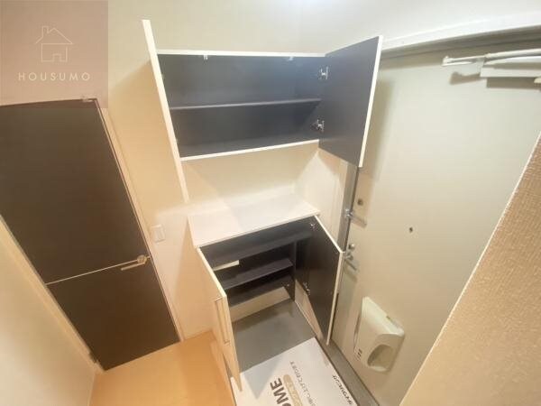 物件内観写真26　(大きなスペースがあり、収納には困りません)