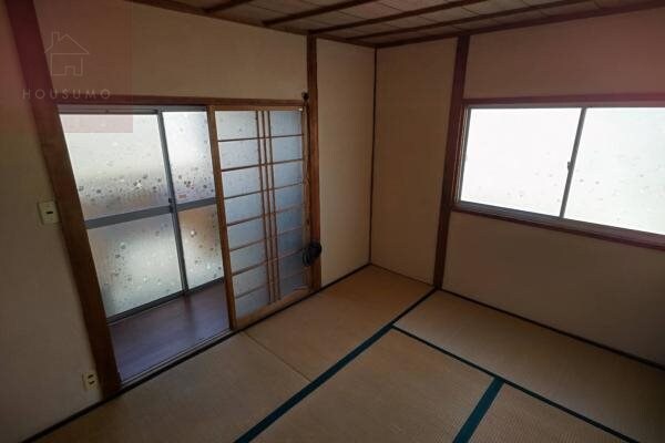 寝室(使い勝手のいい寝室です)