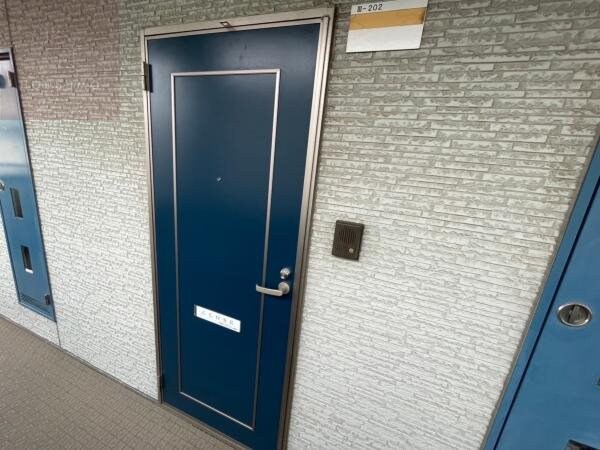 物件内観写真27　(落ち着いた玄関です)