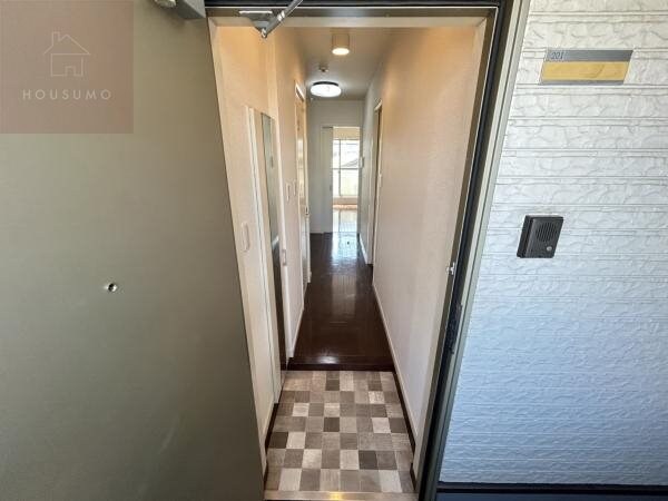 物件内観写真10　(玄関です)