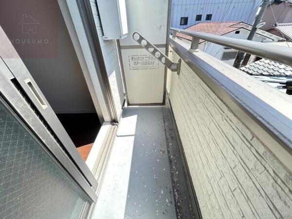 物件内観写真13　(陽当たり良好なバルコニーです)